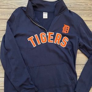 Gently used Detroit Tigers 1/4 zip pullover. Pink brand from VS. Size Large